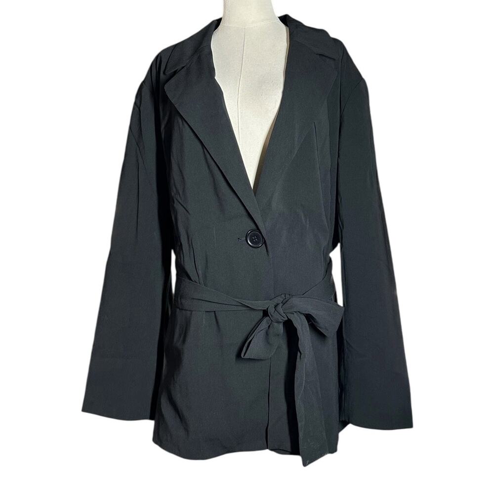 NEW Spiegel Black Single Breasted Belted Blazer Jacket Size 24W Peplum Back
